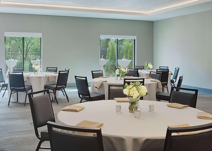 Hyatt House Osu Short North Hotel 3*