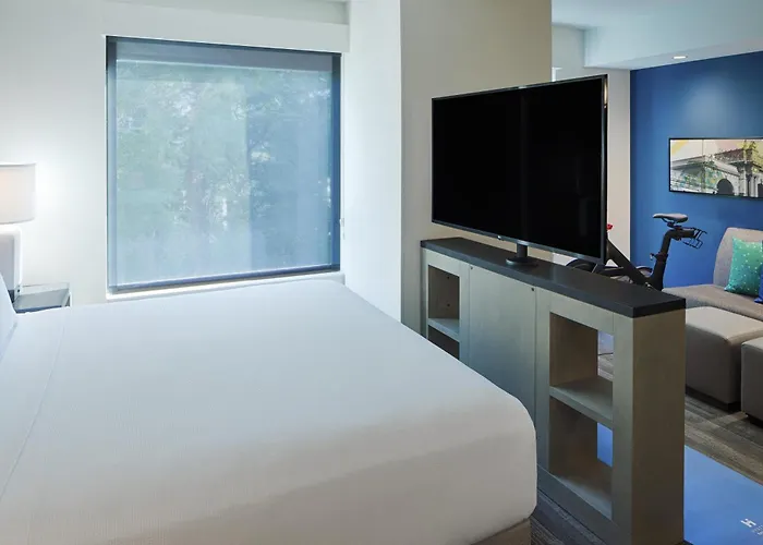 Hyatt House Osu Short North 3*